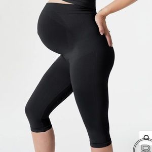 Blanqi Belly Support Crop Leggings